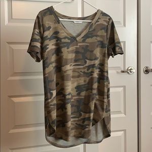 Cute camo vneck T-shirt
